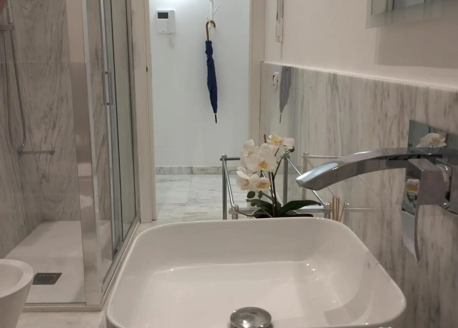 Lily Suite 10 パレルモ